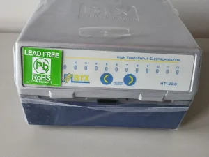 2313 - As new BTX HT 200 Plate Handler with Auto-Sense Track Switching