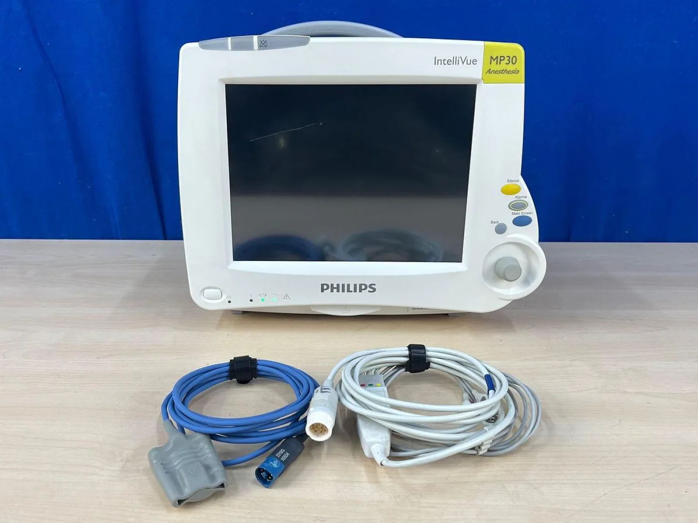 Philips IntelliVue MP30 patient monitor, YOM: 2013 - 1