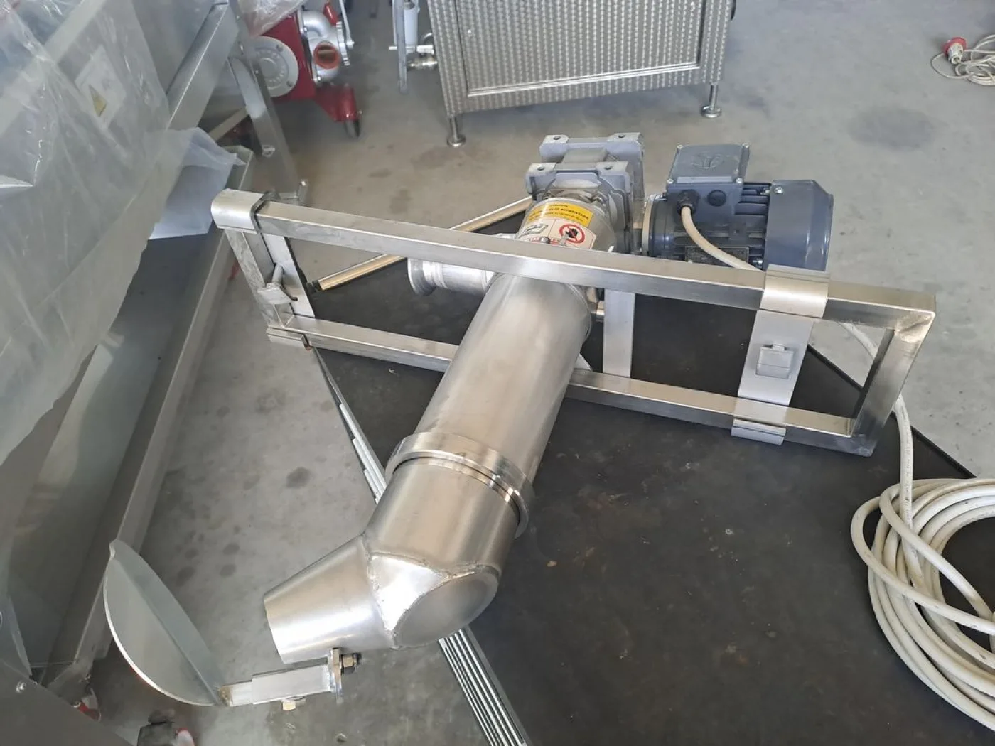 MOTORIZED ROTATING SPRAYERS FIRM VELO, SECOND HAND EQUIPMENT - 5