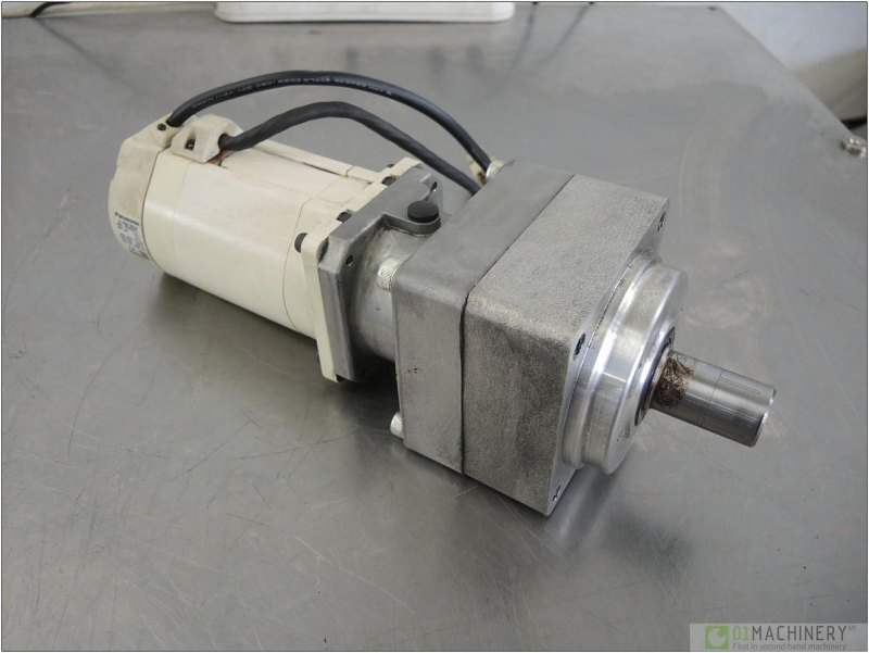 2010 PANASONIC MSMA082A1E + REDUCER AI2162