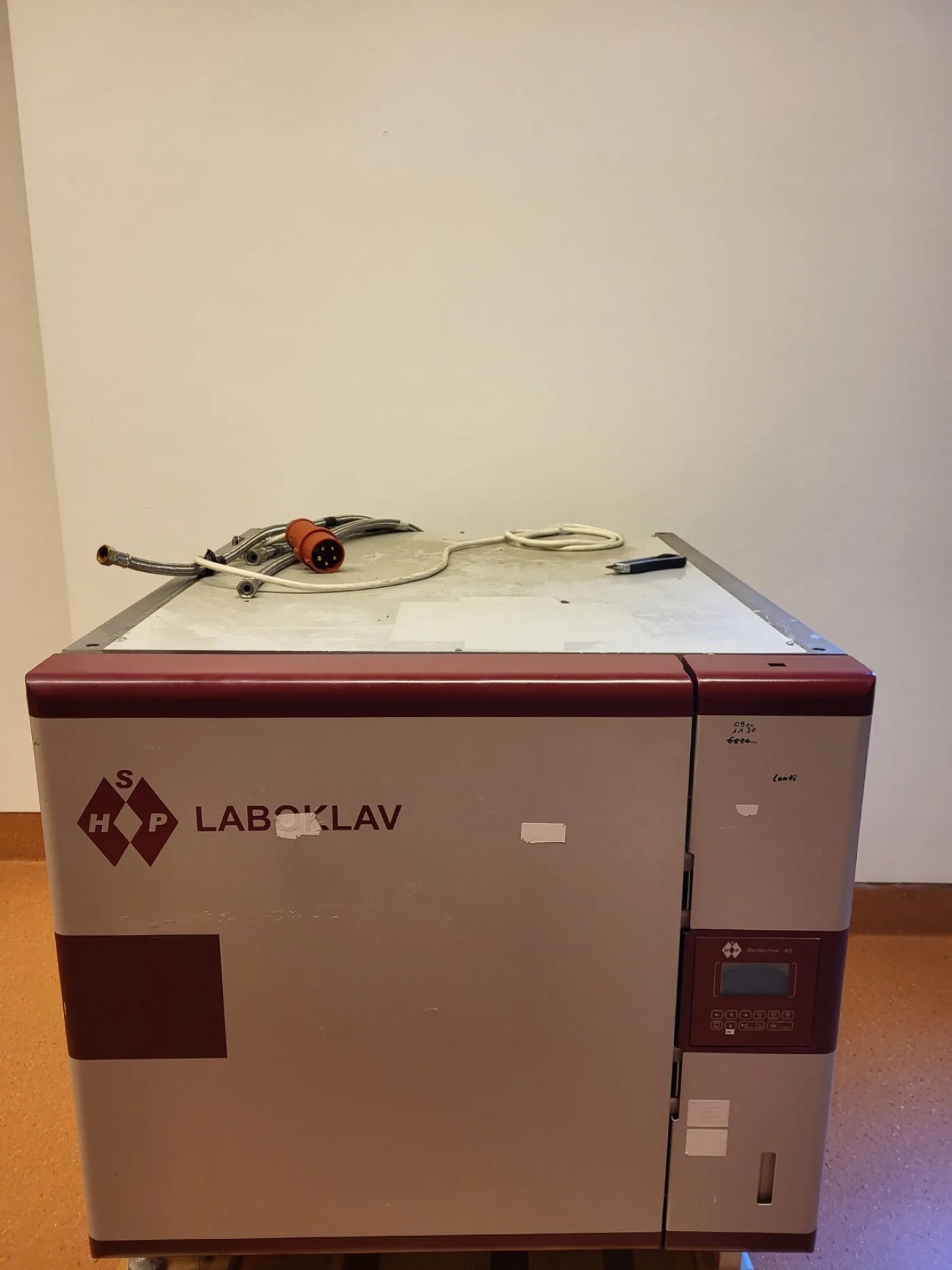 Used SHP Laboklav 160 MS FA Tabletop Laboratory Autoclave - 1