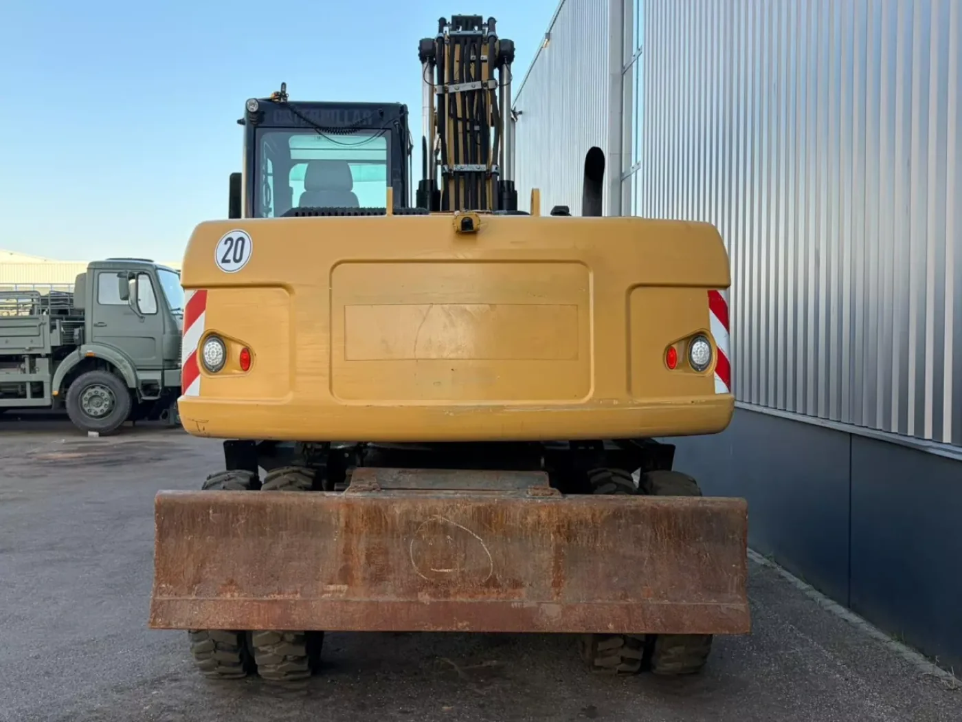 Caterpillar M316D - 4