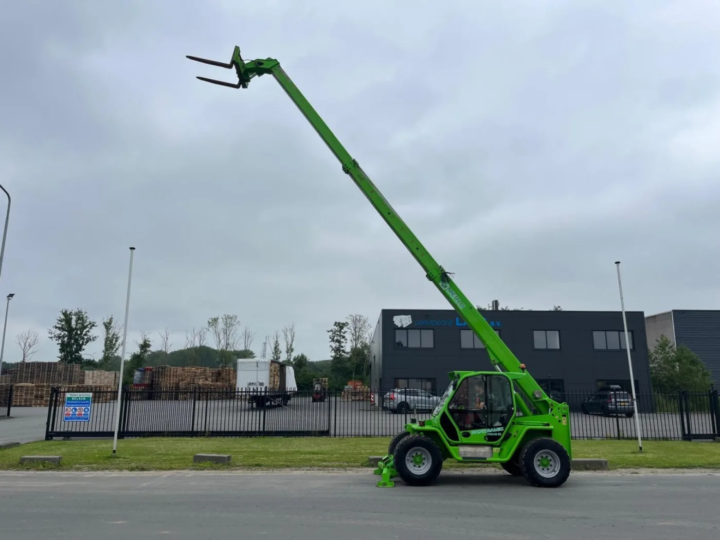 Merlo P38.13EE Panoramic - 1