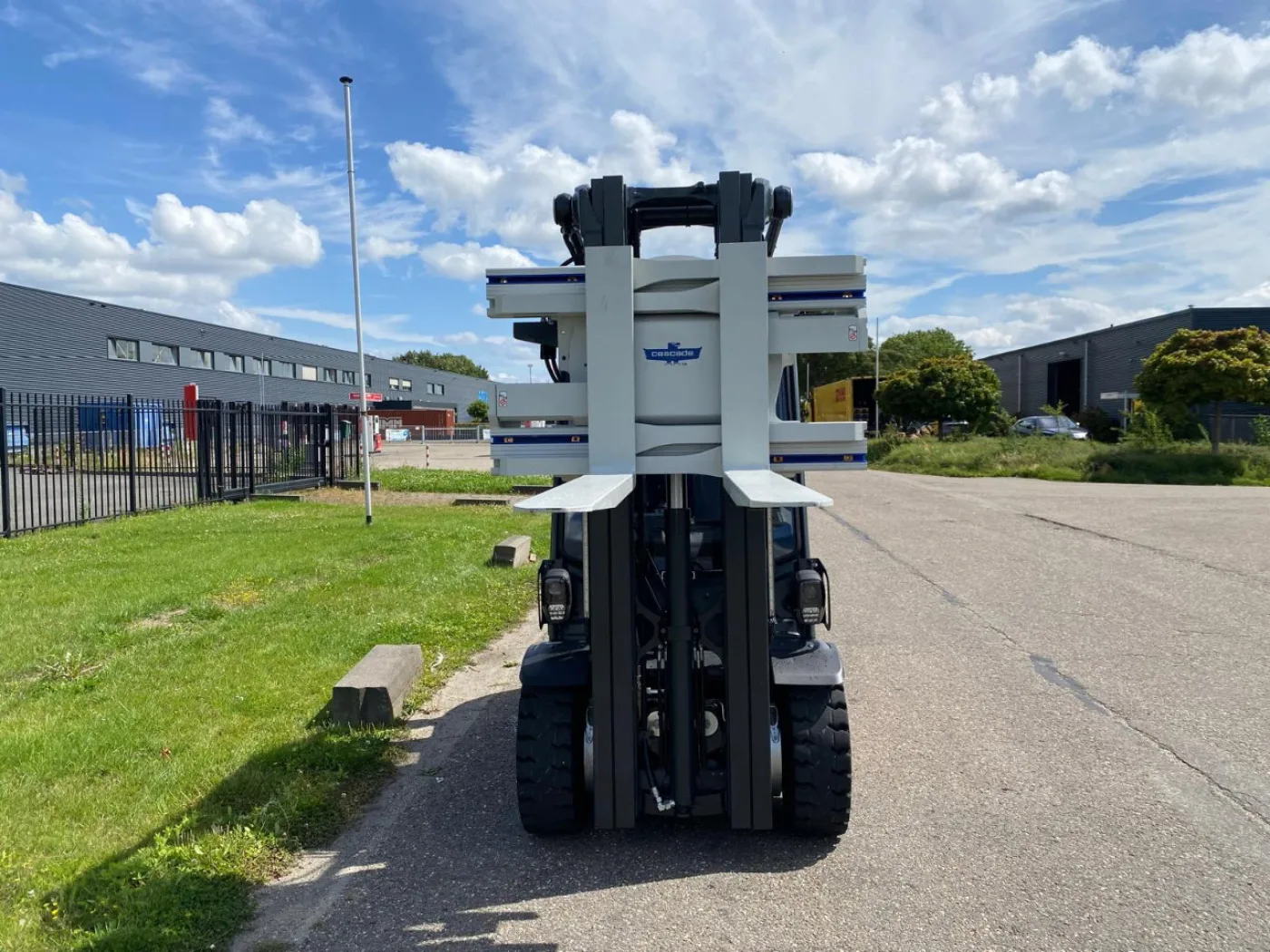 Linde H35D-01 Cascade rotating fork clamp - 6