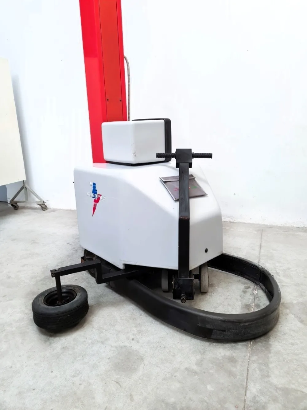 FASCIAPALLET SEMOVENTE – ROBOPAC – MOD.T