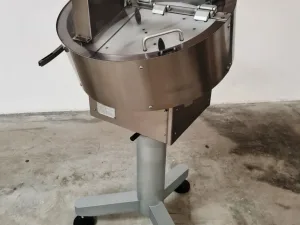 ORIENTATORE ALIMENTATORE VIBRANTE PER SPAZZOLINI – OZAF Mod. AC 600/AD