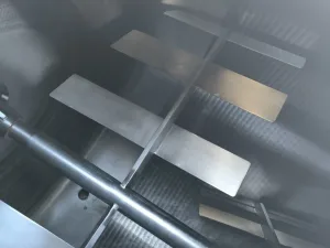 HORIZONTAL TANK STAINLESS STEEL 304 6000 LITERS WITH AGITATION