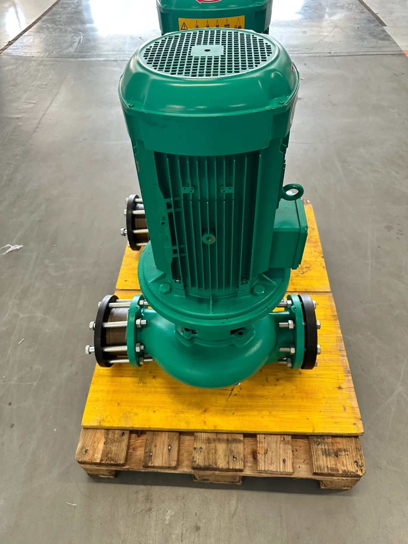 Wilo Einstufige Trockenläufer-Kreiselpumpe IL100/150-15/2 - 6