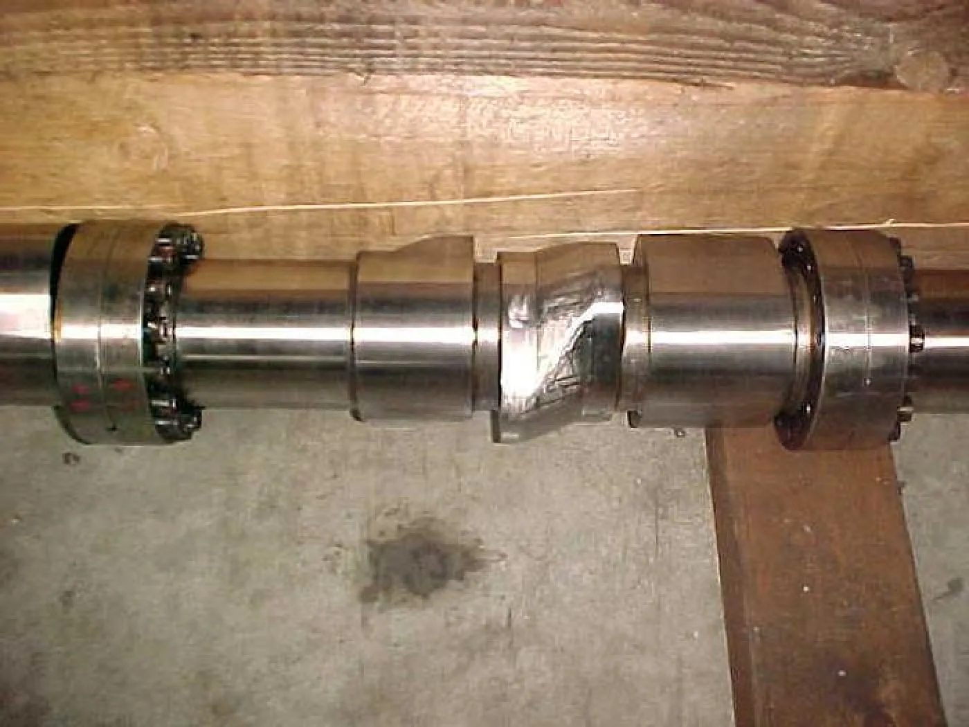 CAMSHAFT SECTIONS DEUTZ RBV8M540 - 1