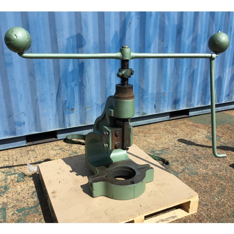 EDWARDS No.6 Deep Throat Fly Press - WNS - W. Neal Services Ltd