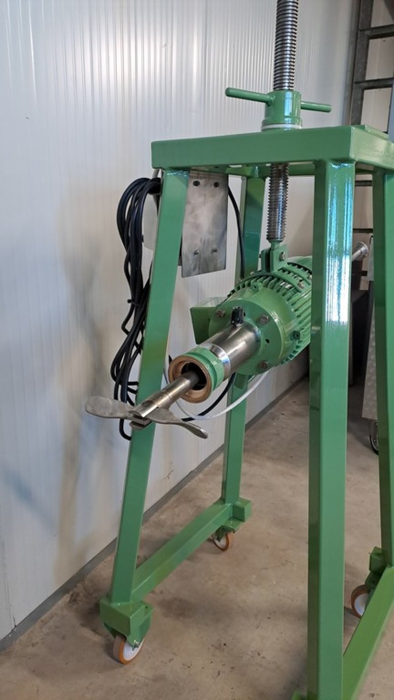 MIXER WITH EXTRACTABLE SHAFT, FIRM GUTH, MOD. RA 300, THREE-PHASE ENGINE, SECOND-HAND EQUIPMENT