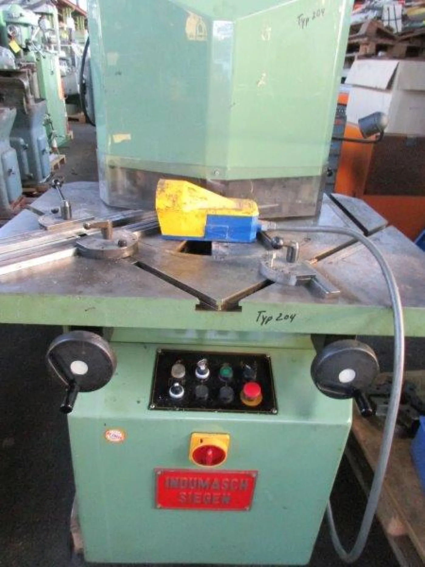 204 INDUMASCH 1992 - 3