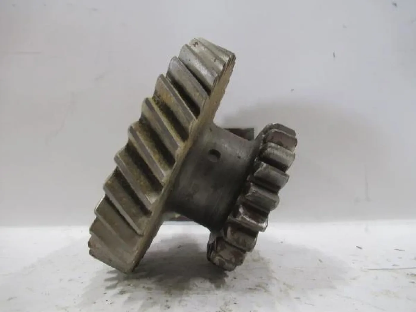Tandwiel hulp-as reductiebak Dana T-18 - 6