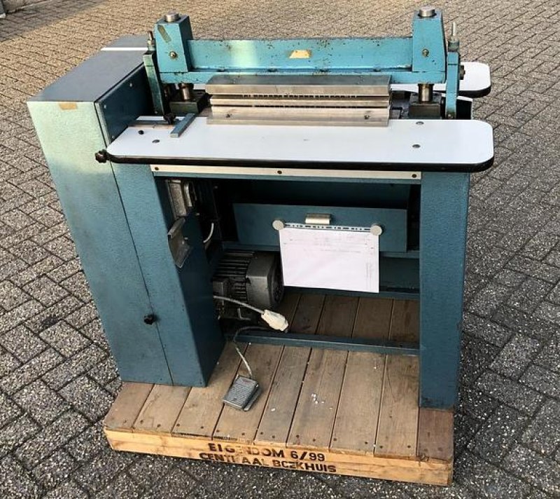 De Groot Punching