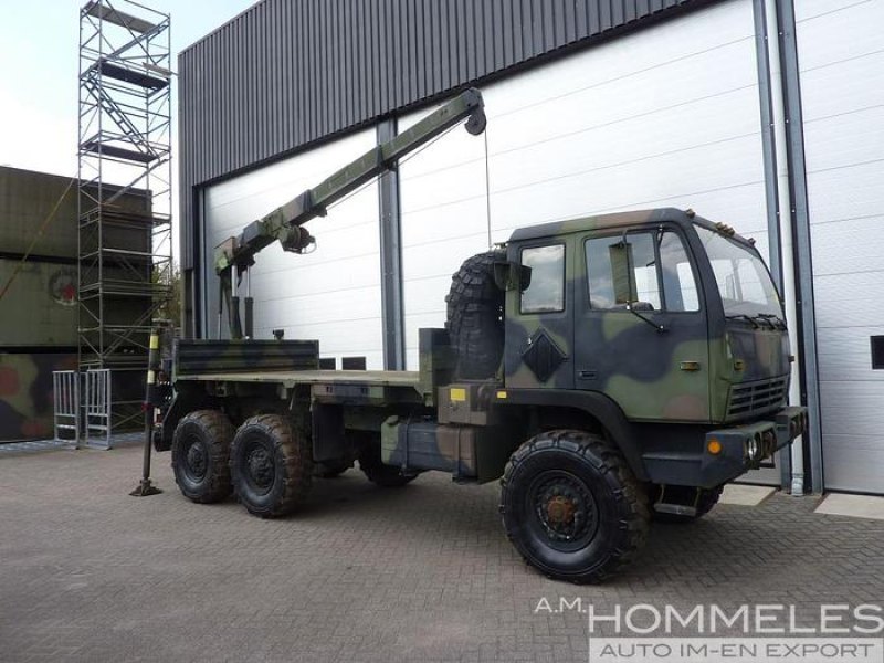 Stewart & Stevenson M1084 MTV 6X6