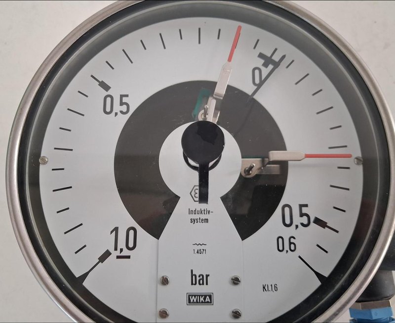 WIKA NG160 Pressure Gauge -1 to 0.6 bar with Inductive Contact