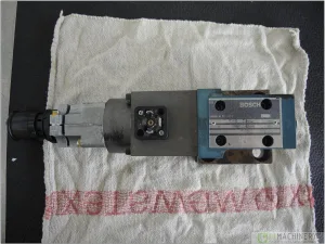 BOSCH 0 811 402 003 AI2908