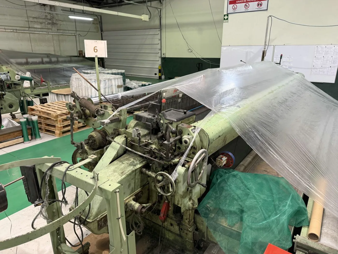 Sulzer - TW11 213 ES 105 E6/E10 D1 Projektil Webmaschinen - 3