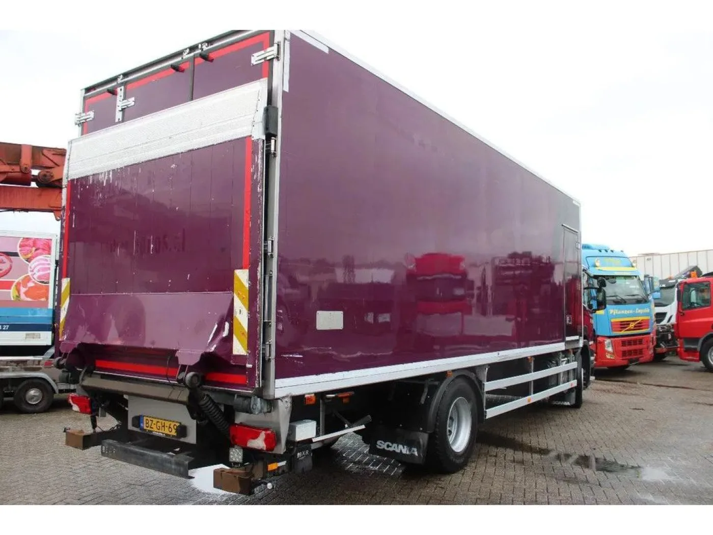 Scania P230 + CARRIER + euro 5 - 5