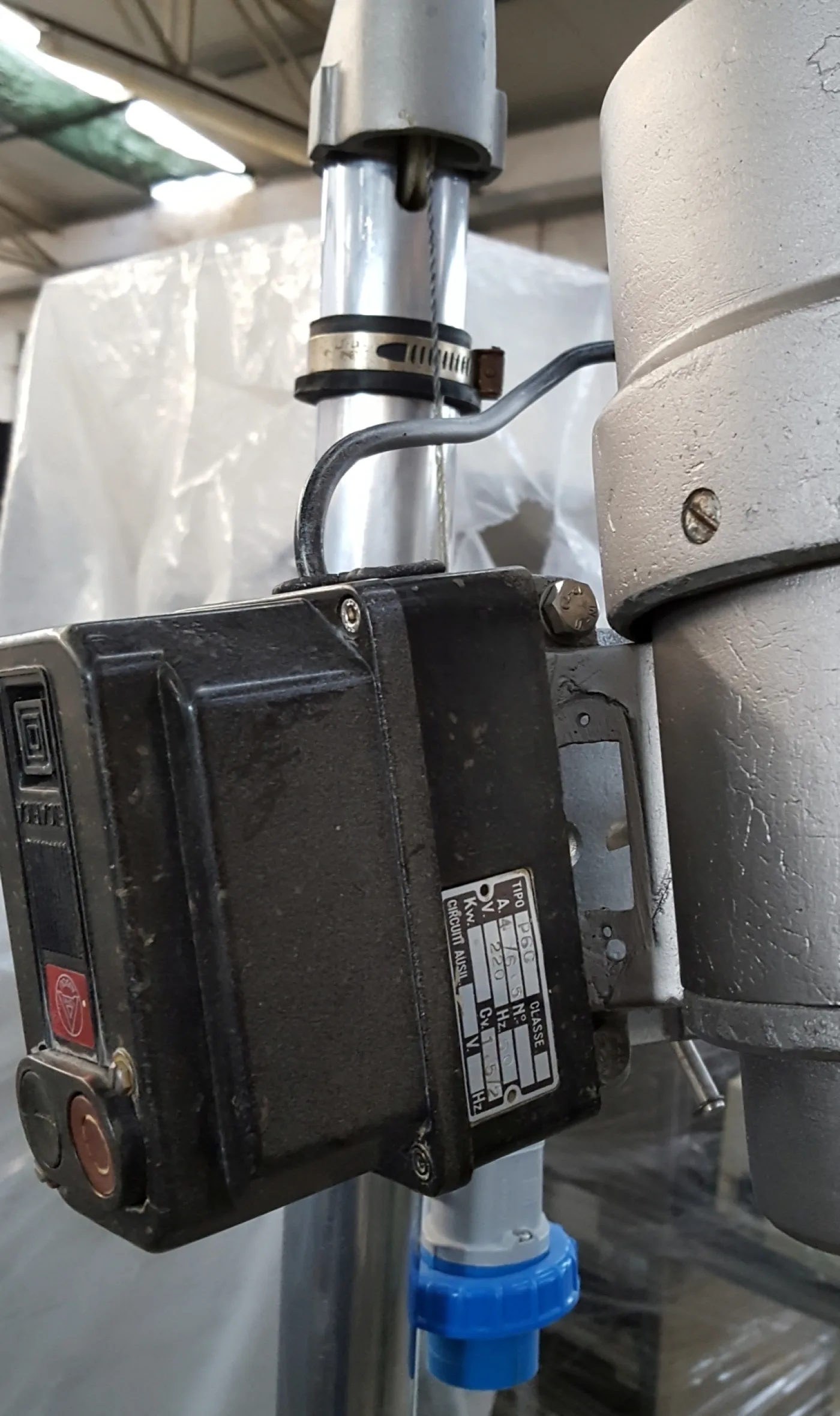 TURBOEMULSORE AGITATORE PNEUMATICO – MOD. MWA 250 - 4