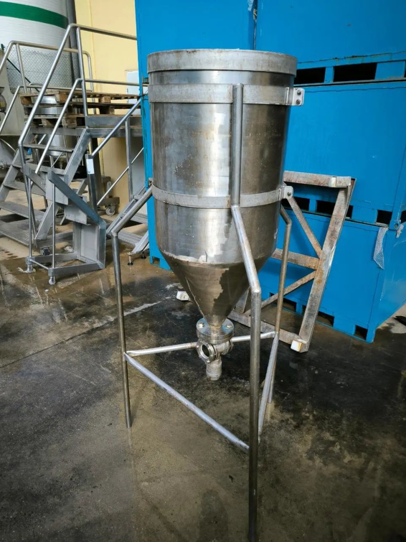 115 LITER STAINLESS STEEL TANK