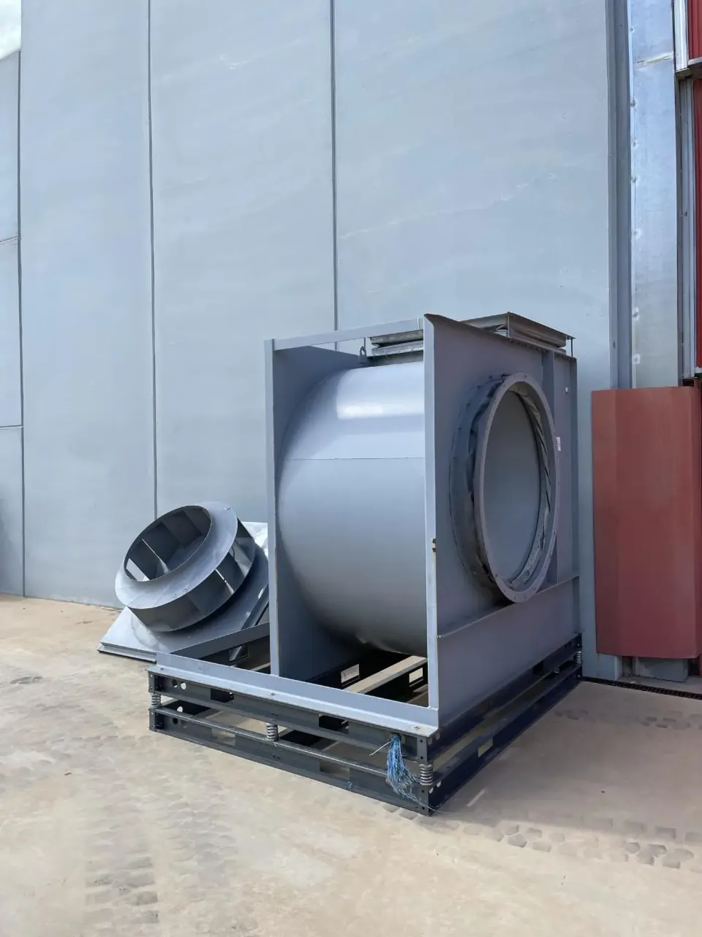 USED LLORVESA SV B-S 4450 CENTRIFUGAL FAN - 1