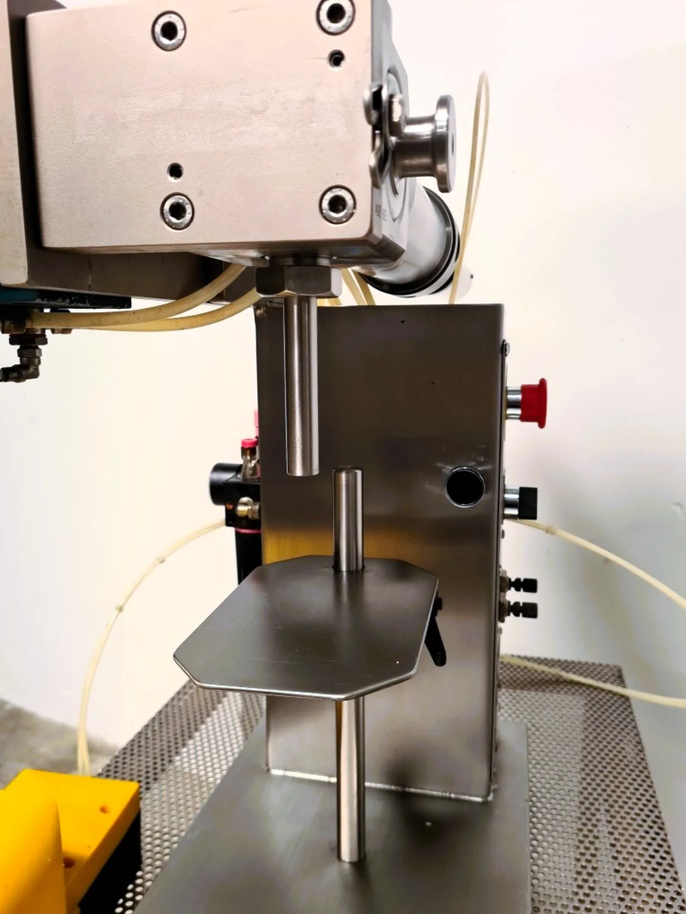 DOSATRICE DA BANCO – BERTOLINI – MOD. DL 500 - 7