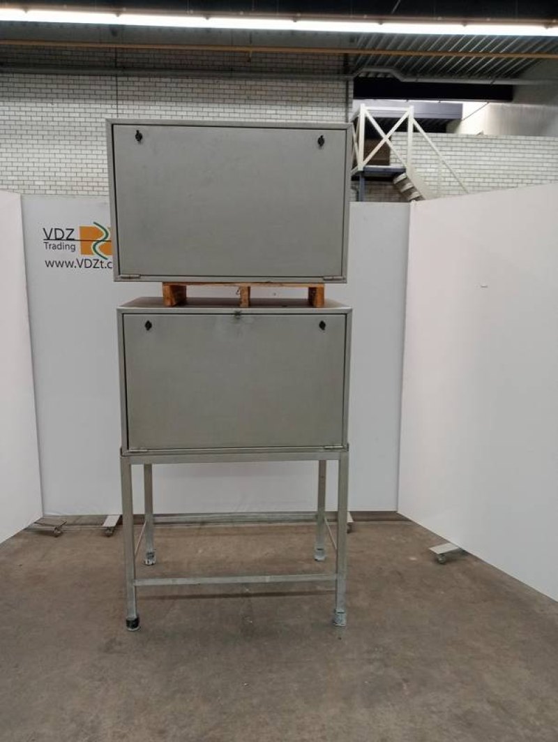 Stainless steel cabinet