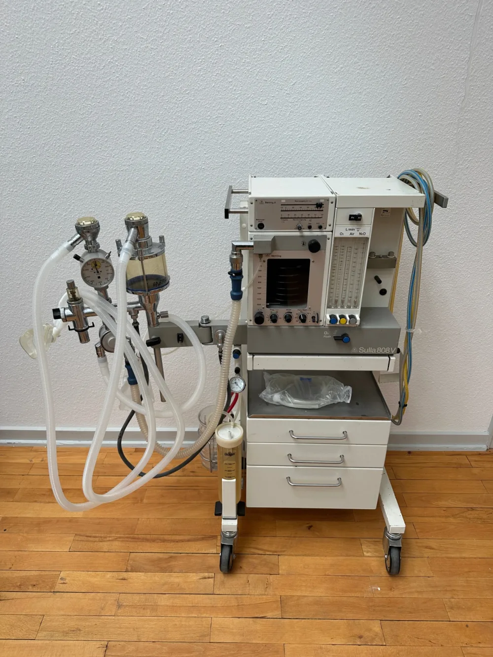 Dräger Sulla 808 V Narkosebeatmungsgerät