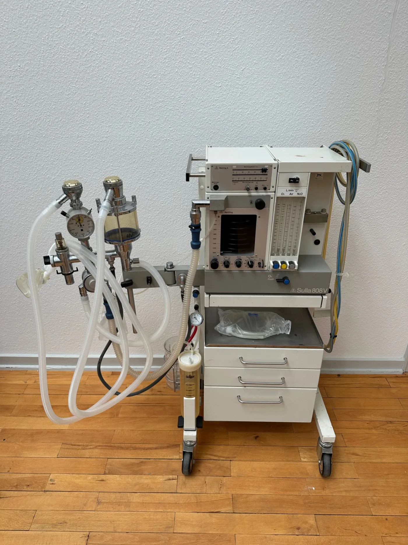 Dräger Sulla 808 V Narkosebeatmungsgerät - 1