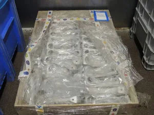 Upper hooks