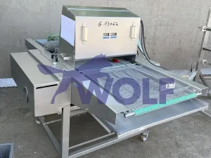 Disc-Coater RADEMAKER - Modell GS mit ca. 620 mm Gitterband.