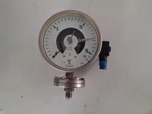 Labom NG160 Pressure Gauge 0–16 bar with Inductive Contact