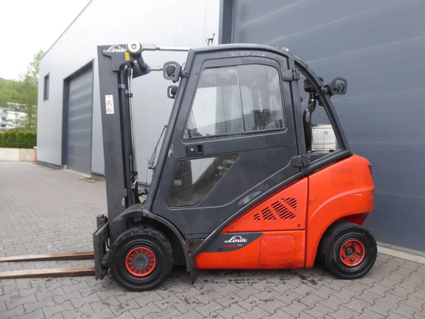 Linde H25D-02 - 2