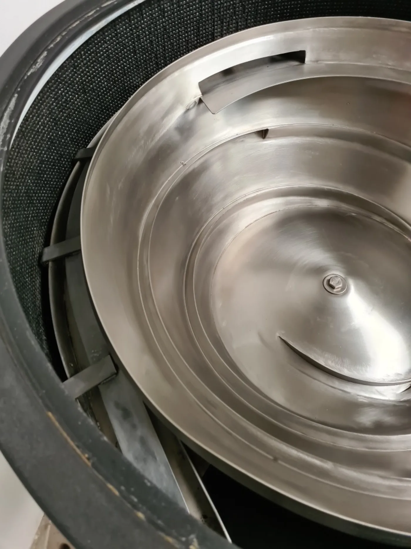 ALIMENTATORE VIBRANTE A TAZZA – SARG - 6