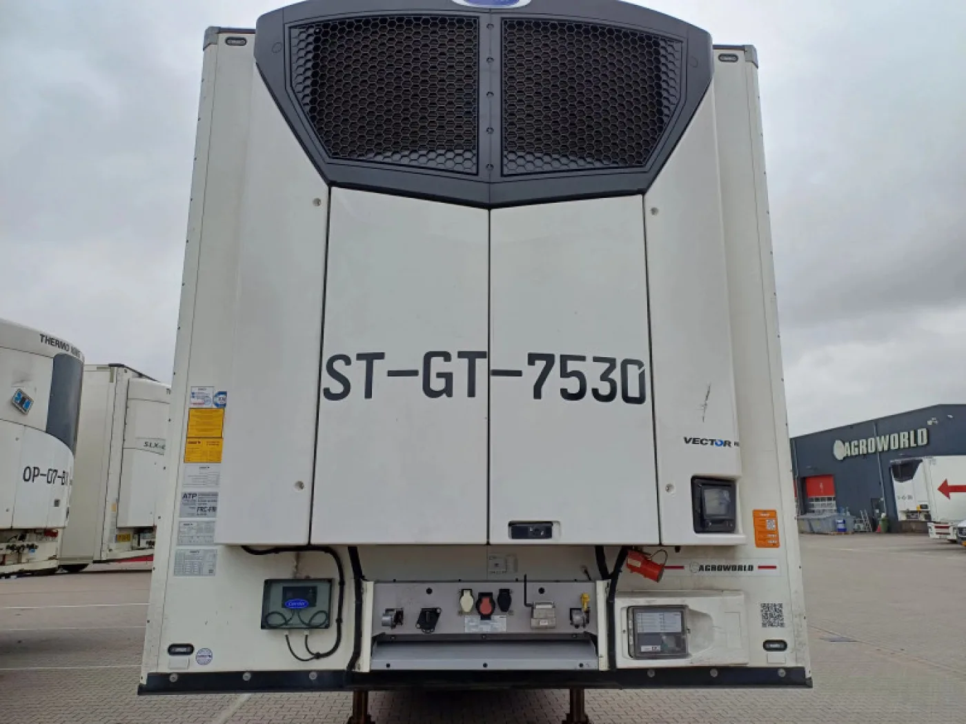 Schmitz Cargobull Carrier Vector HE19MT Multi-Temp Double Stock Lift Axle - 5