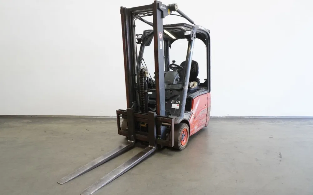 Frontstapler Linde E 14 386 (2009)