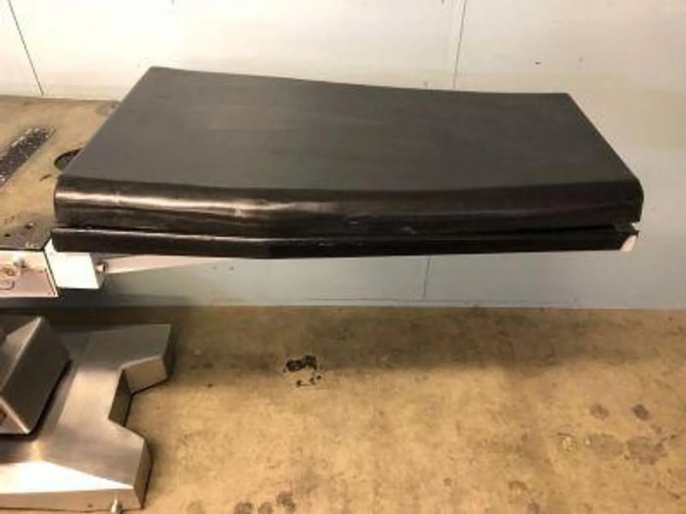 Eschmann Leg extension - 1
