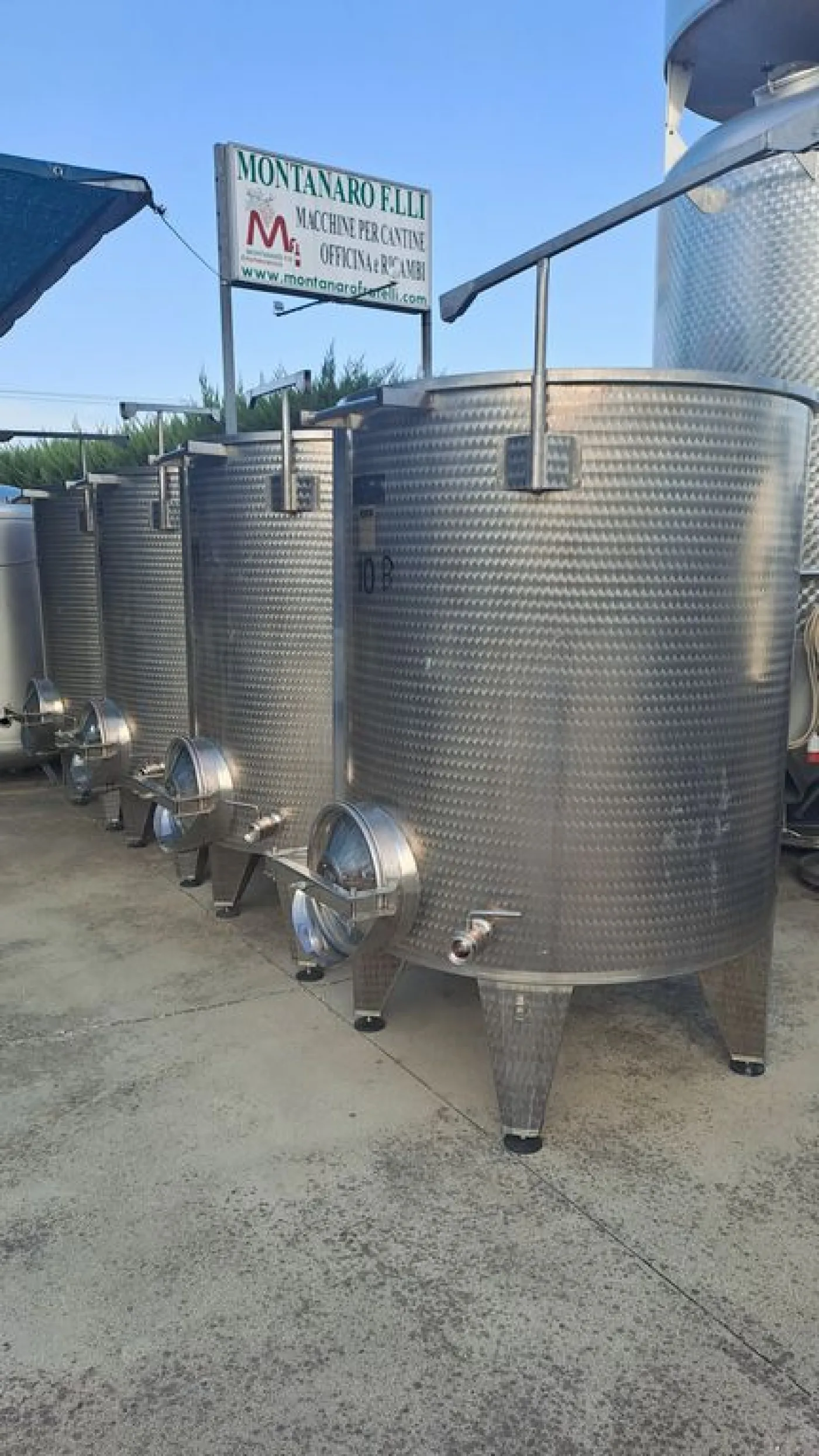 STAINLESS STEEL TANKS, L.A. INOX BRAND LITER CAPACITY LITERS 2000 (HL 20), FLOATING LID MODEL WITH FLAT BOTTOM, SECOND HAND EQUIPMENT - 6