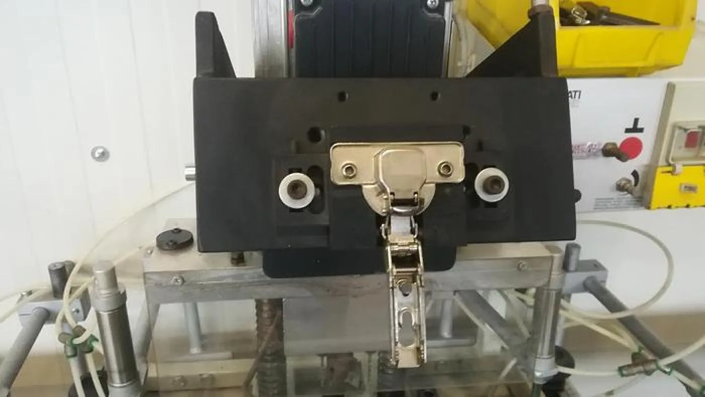 FORO INSERITRICE PER CERNIERE CASATI HF/BP CE - 3