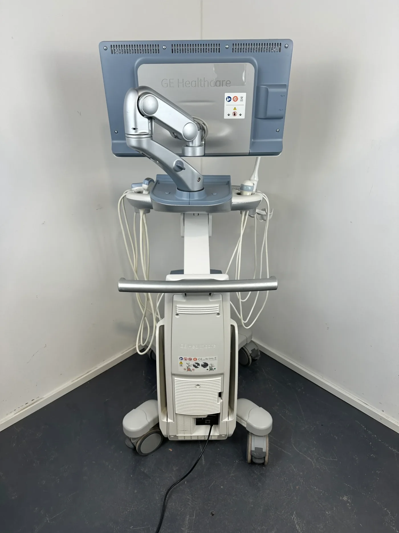 GE Voluson S10 BT16 Ultraschallgerät – Bj. 2016 – 4 Sonden ML6-15 / C1-5 / RAB6 / IC9 – 3D/4D - 5