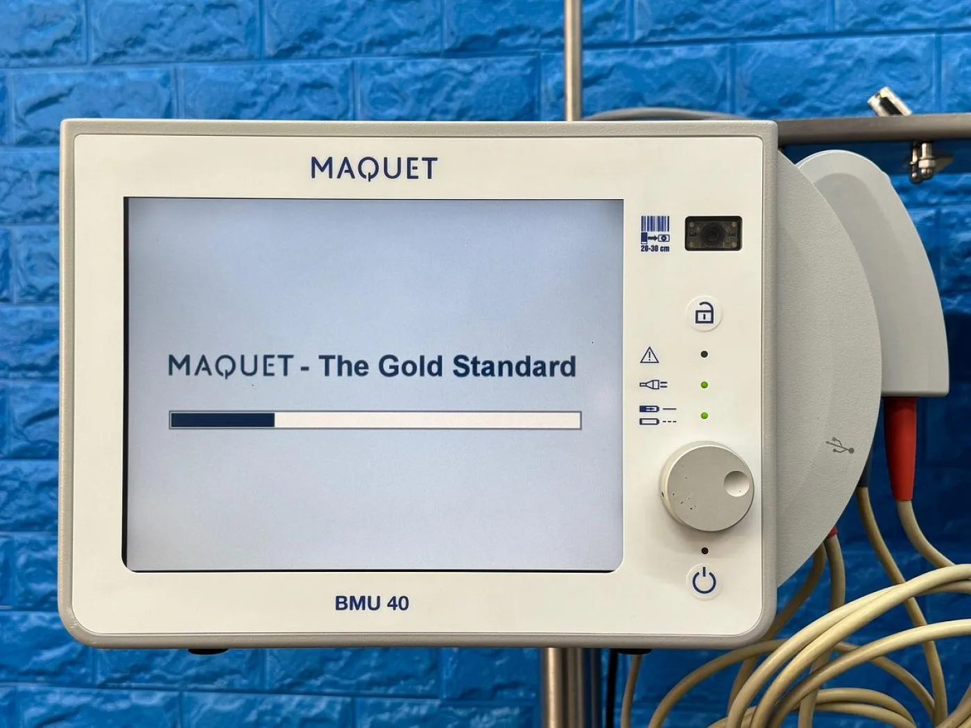 Maquet HL20 Heart Lung Machine with 3 Roller Pumps - 2