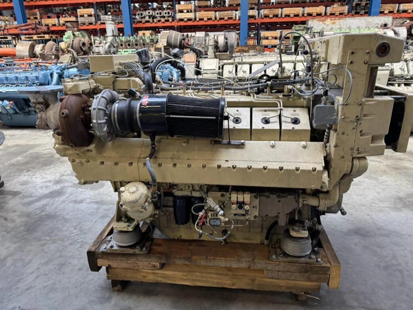 2001 DEUTZ TBD 616-V12 - 2