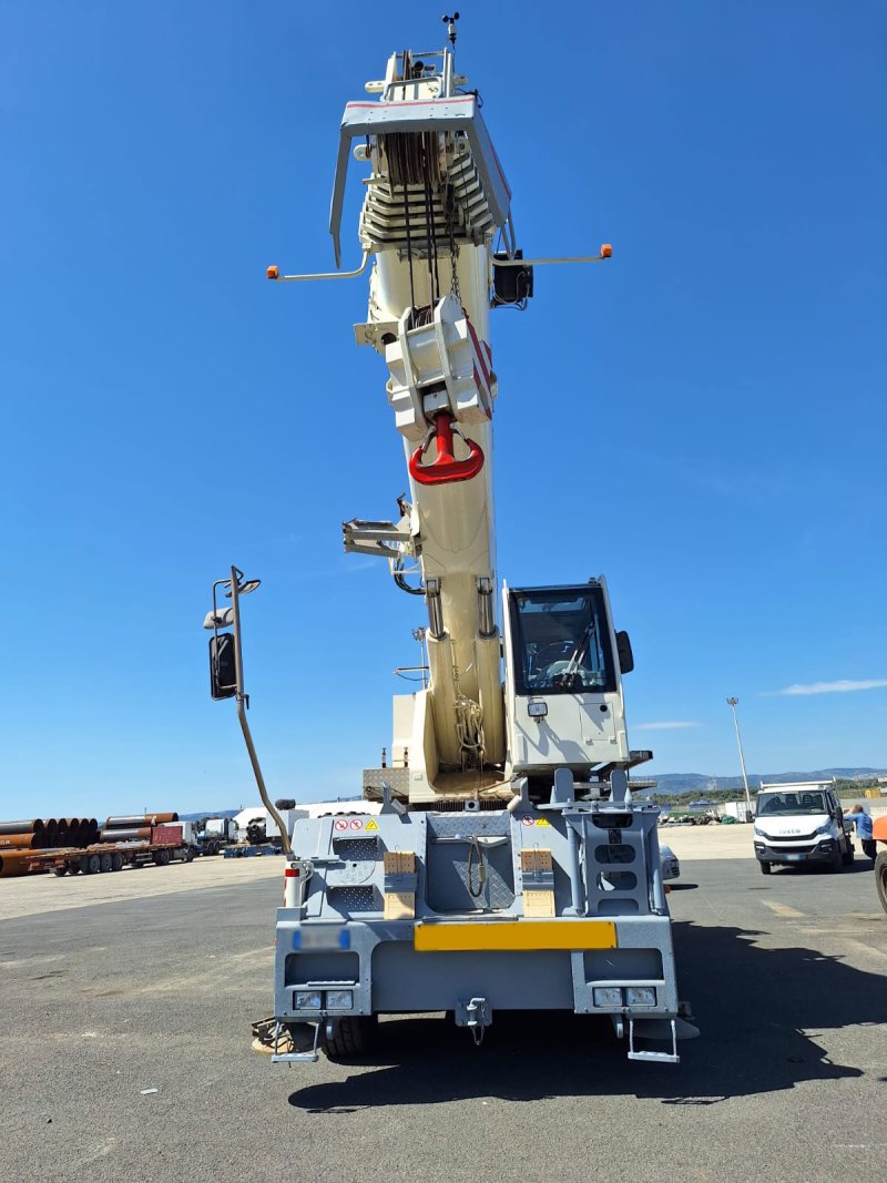 Liebherr LTM 1300-1 Mobile Crane