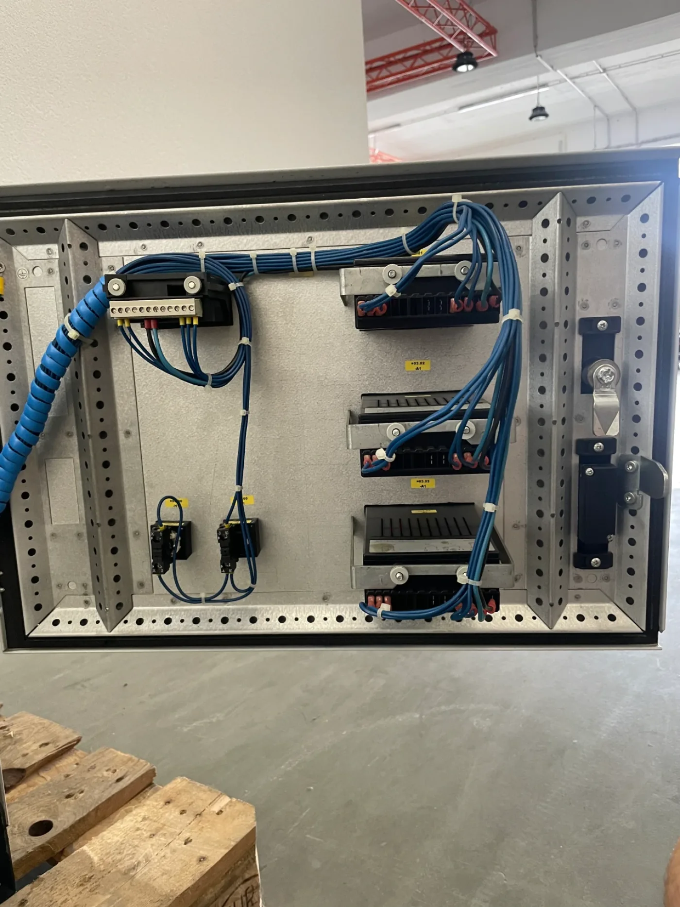 ABB Gehäusesysteme mit Temperatur-kontrolle - 2