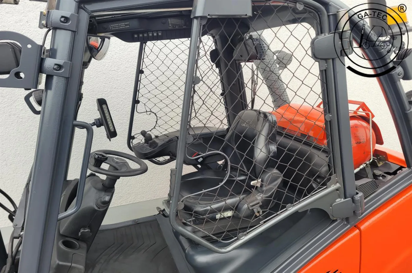 Linde H30T - 8