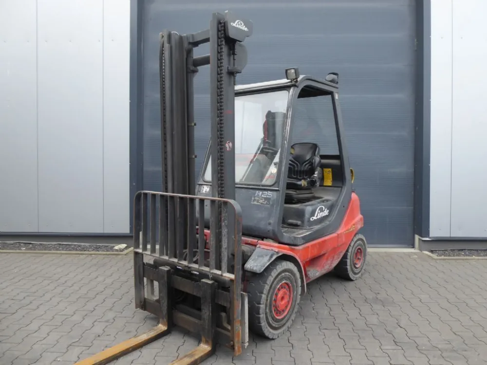 Linde H25T-03