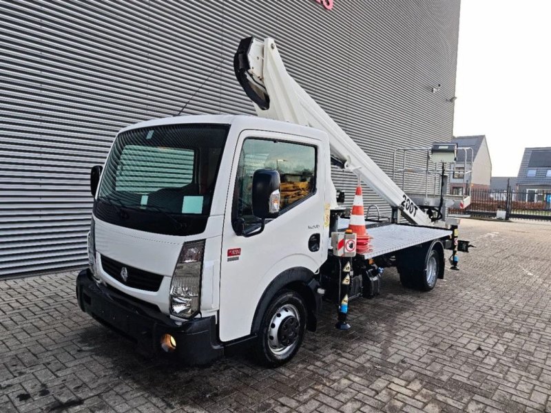Renault Maxity DTI 130 GSR B200T