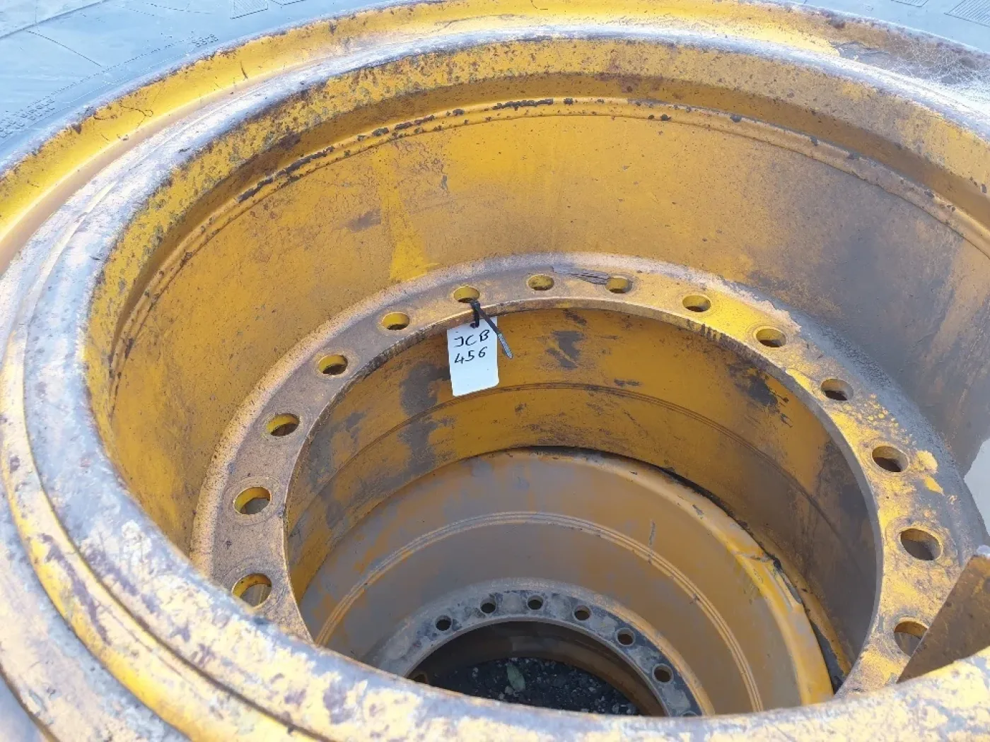 Felge mit Reifen für JCB Radlader - 5