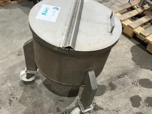 STAINLESS STEEL TANK 74 LITERS